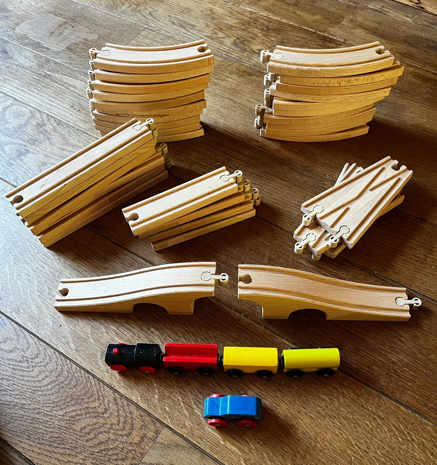 Houten treinbaan IKEA, Kinderen en Baby's, Speelgoed | Houten speelgoed, Ophalen
