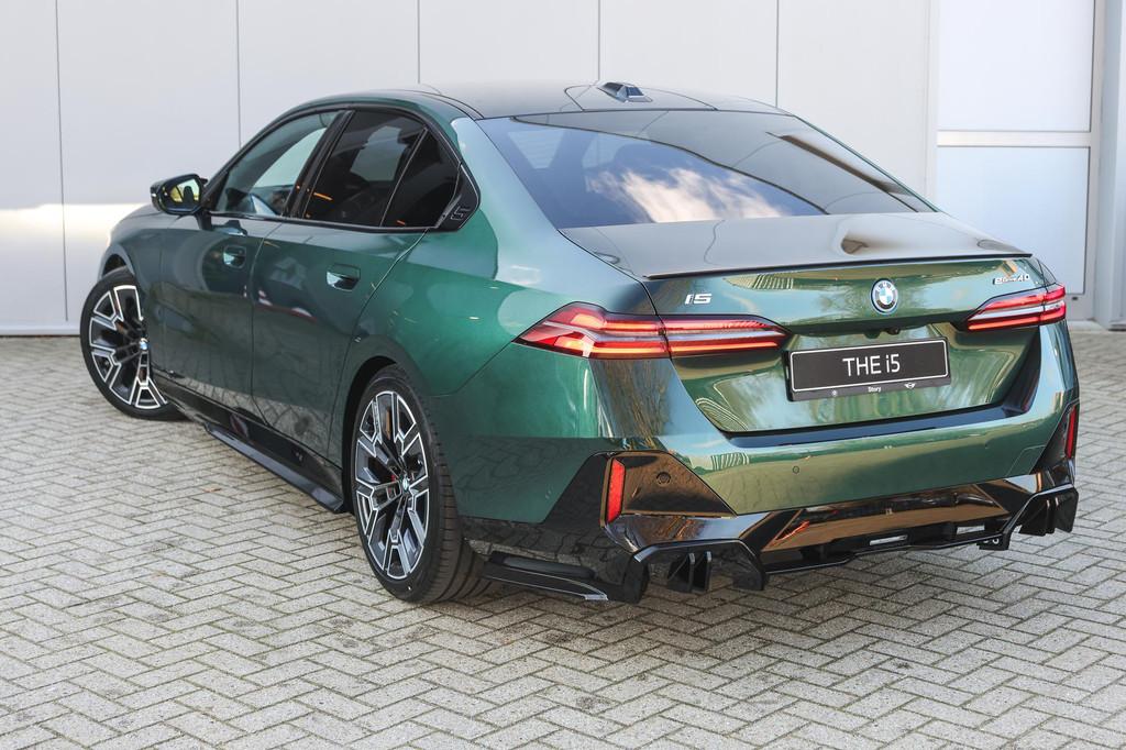 BMW i5 eDrive40 M Sport / Panoramadak / Bowers & Wilkins / A, Automaat, 2095 kg, Achterwielaandrijving, Met garantie (alle)