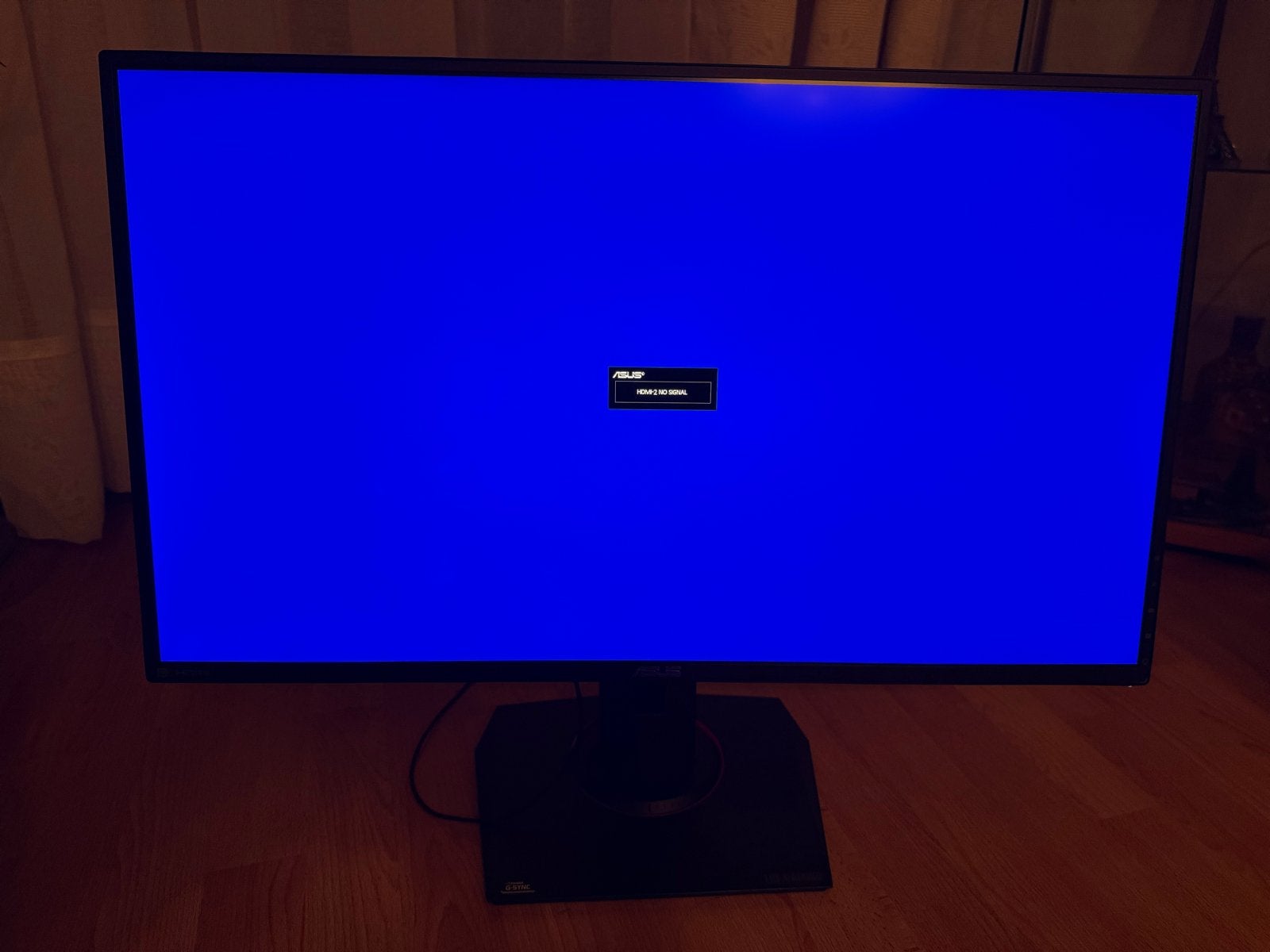 Foto 4 van ASUS TUF Gaming VG27AQ IPS Monitor - 27 inch, 1440P, 165Hz