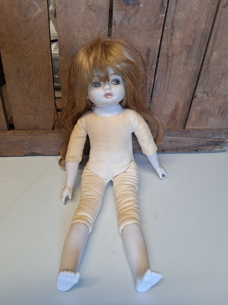 Pop met Muziekdoos - 38 cm, Ophalen, Gebruikt, Pop