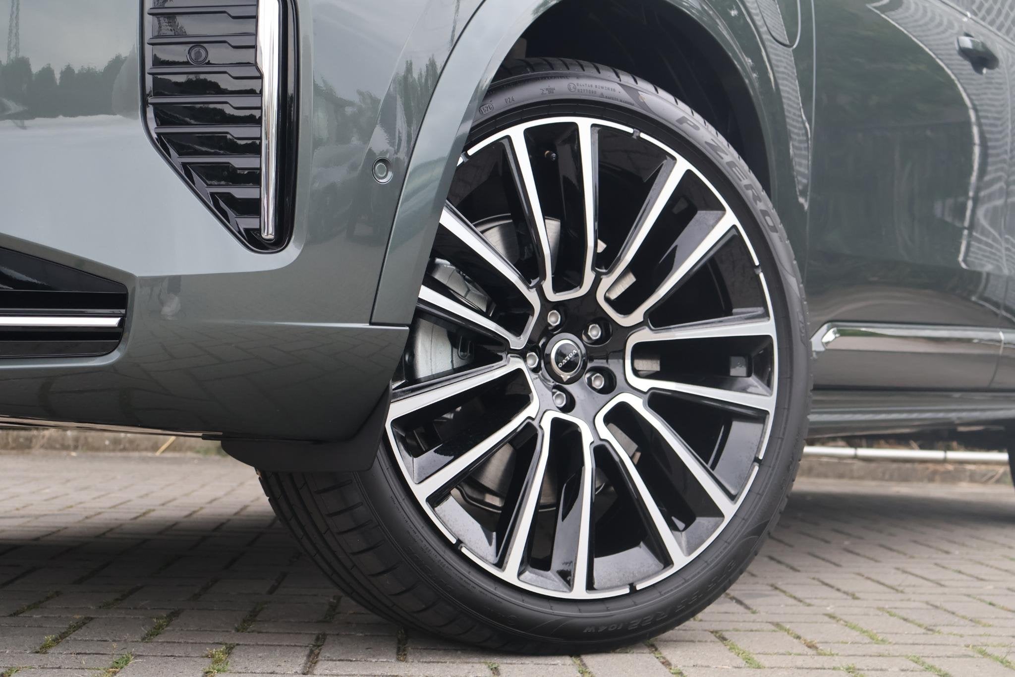 Volvo XC90 2.0 T8 Plug-in hybrid AWD Ultra Bright Exec. Ed., 12 maanden, Euro 6, SUV of Terreinwagen, Te koop
