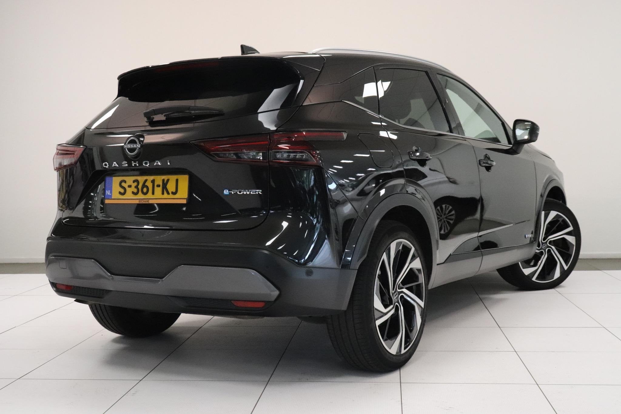 Nissan Qashqai 1.5 e-Power Tekna Plus | Pano | Adaptieve cru, 1497 cc, Gebruikt, 190 pk, Zwart