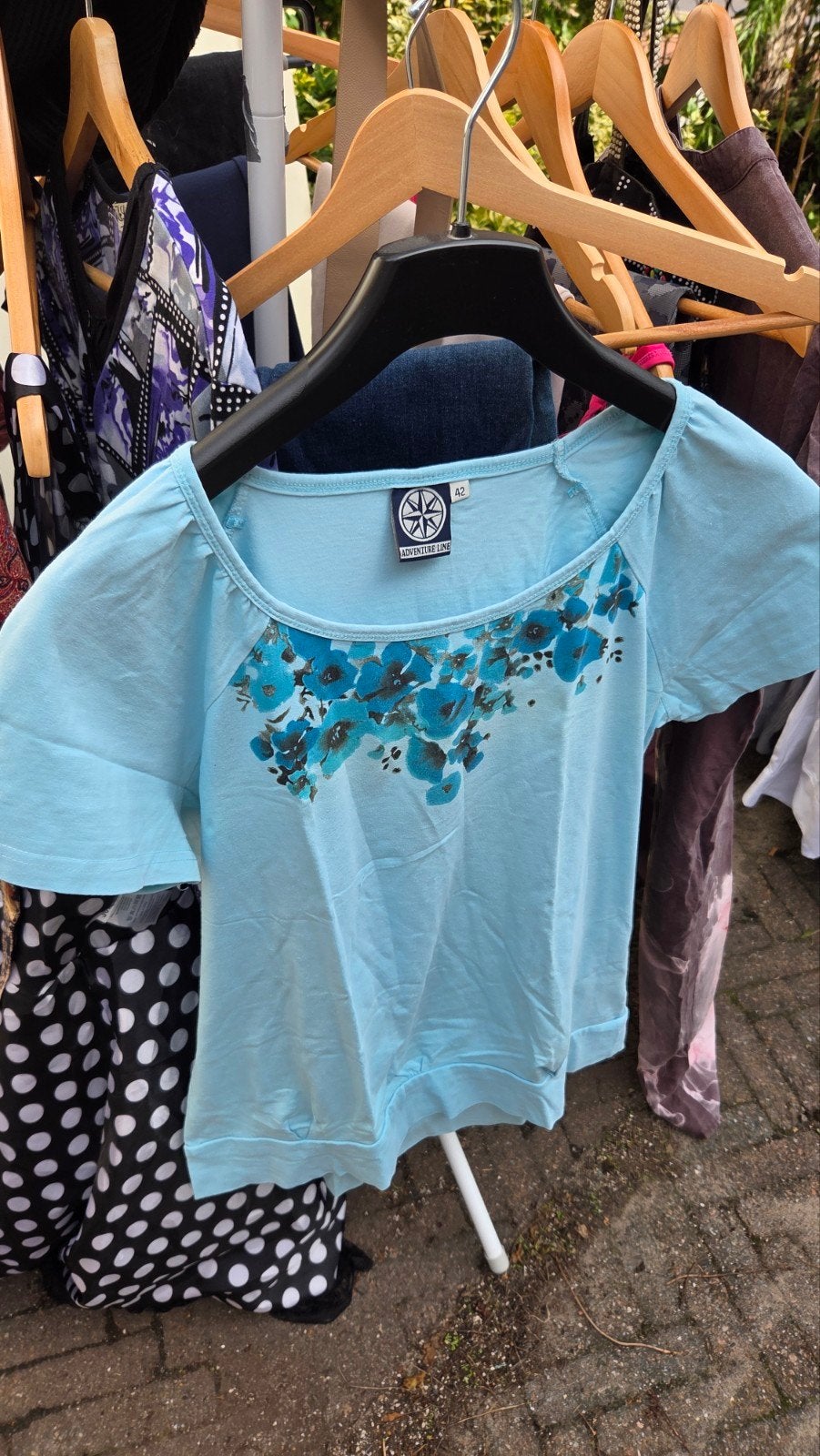 Lichtblauw T-shirt met bloemenprint, Blauw, Maat 42/44 (L), Ophalen of Verzenden, Korte mouw