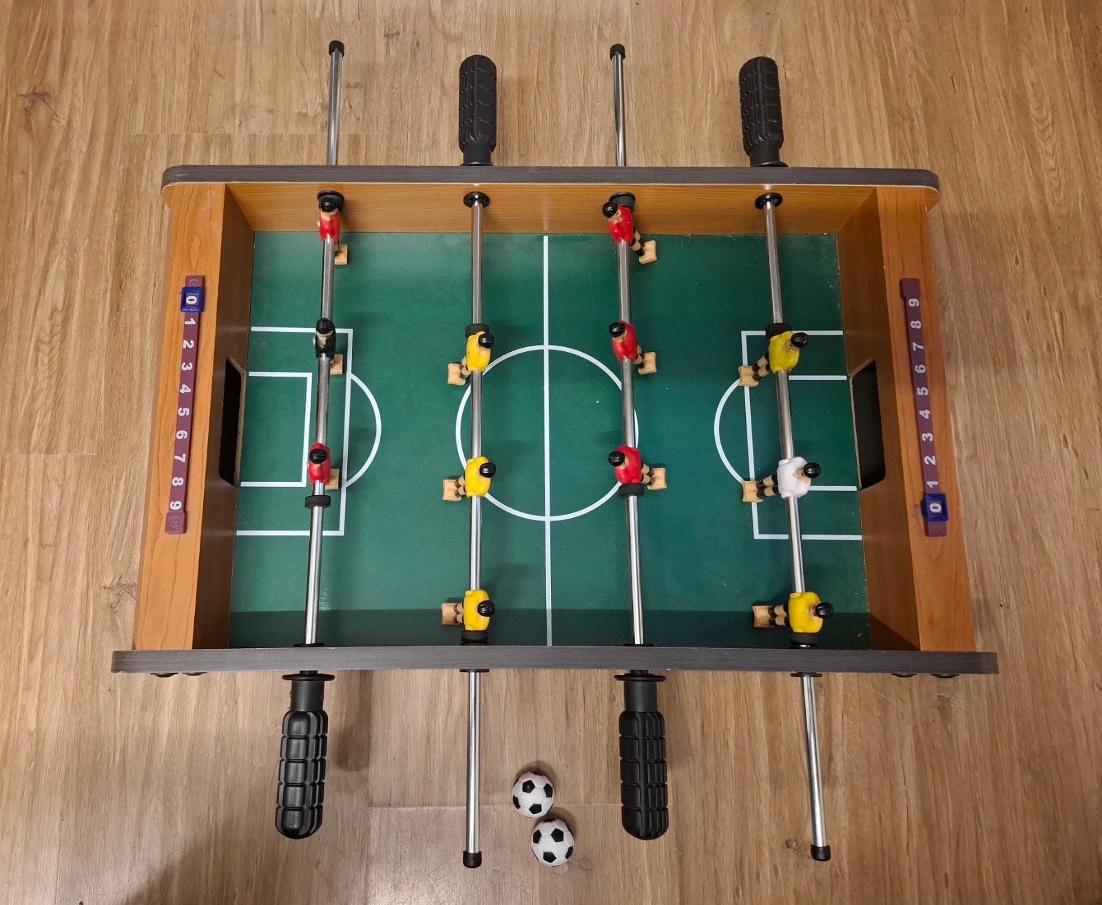 Kleine Tafelvoetbalspel - Compact en Draagbaar, Ophalen, Zo goed als nieuw