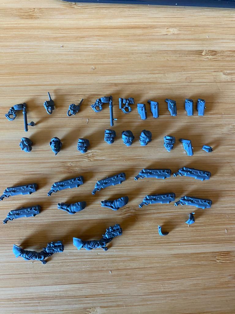 Inquisitiorial vigilant bits 40k, Hobby en Vrije tijd, Wargaming, Ophalen of Verzenden, Zo goed als nieuw, Warhammer 40000, Figuurtje(s)