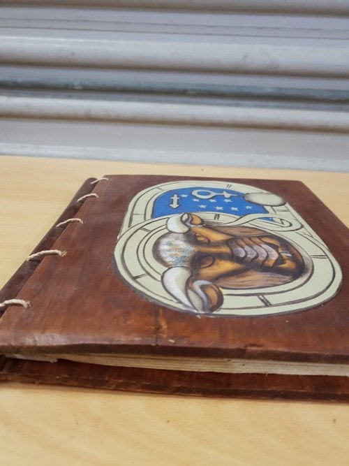 fotoalbum van hout met steenbok, Ophalen of Verzenden, 'T Olde Gre-j, Info@toldegrej.nl, Endepoelstraat 20f Didam