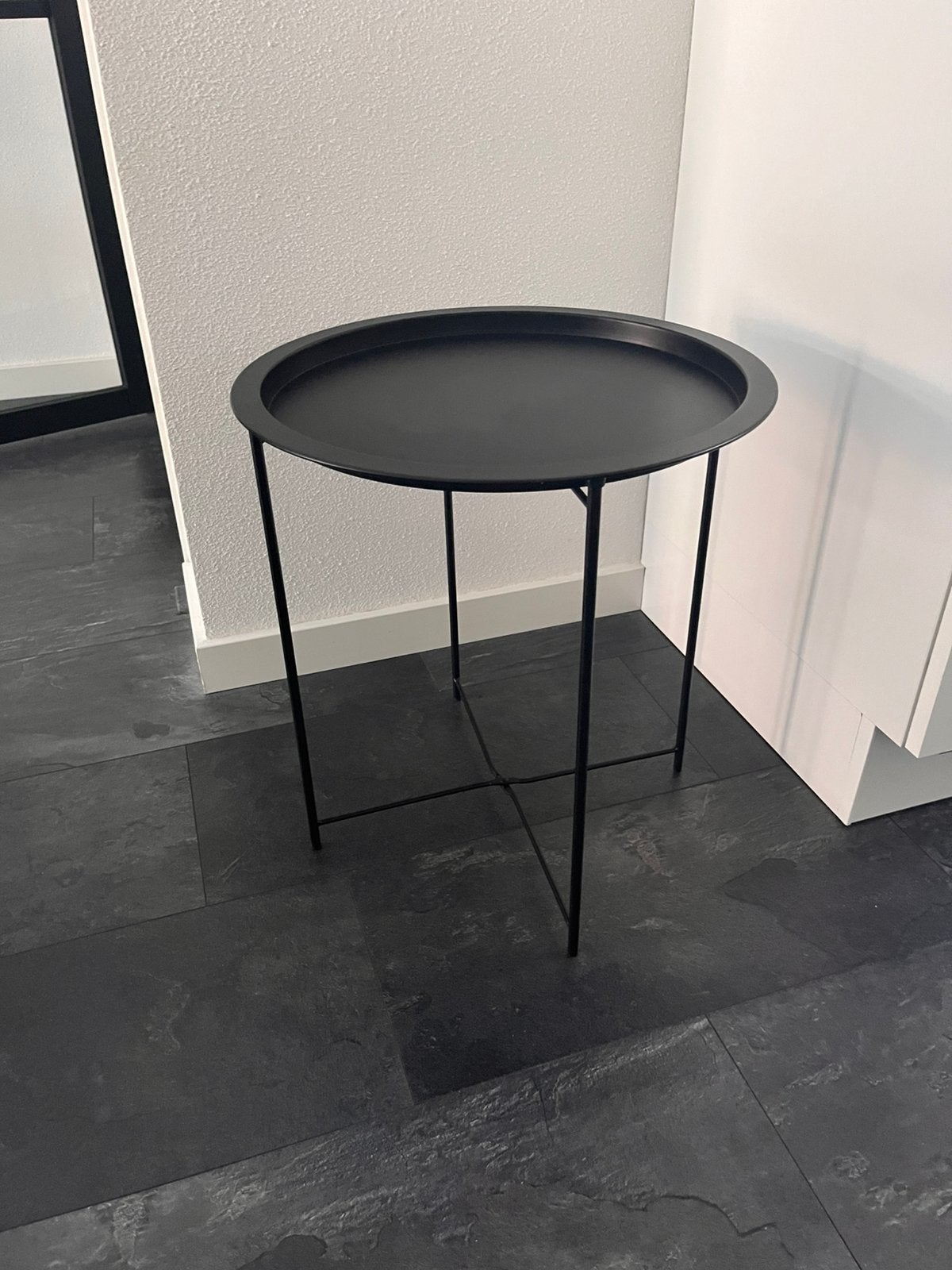 Action bijzet tafel, Minder dan 55 cm, Rond, Zo goed als nieuw, Ophalen