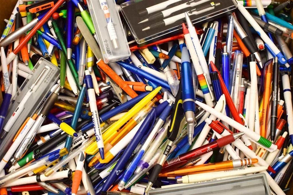 4 stuks Dozen met pennen 49555, Ophalen of Verzenden, Gebruikt, Vulpen, Overige merken
