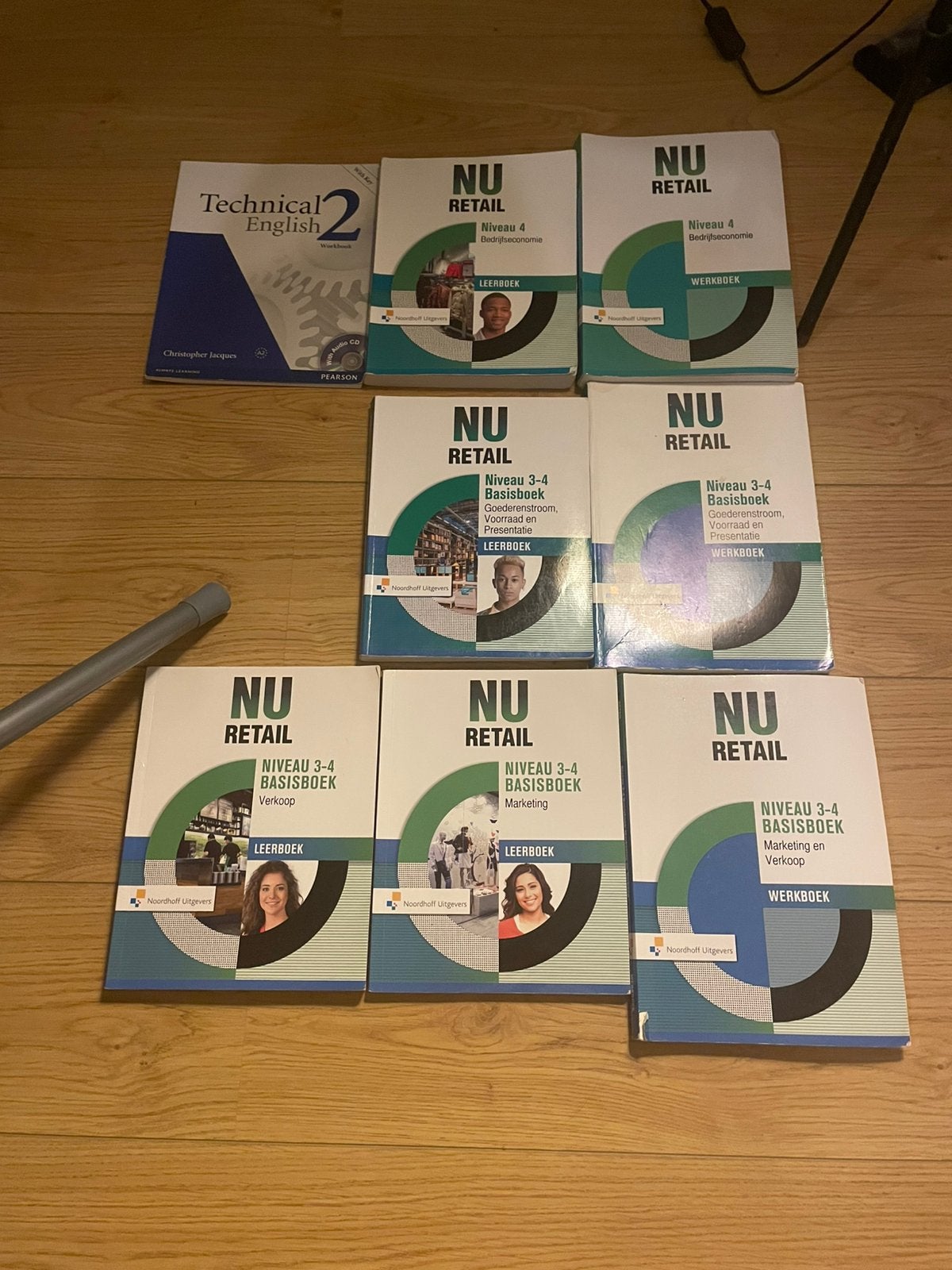 Boekenpakket manager/ondernemer retail, Boeken, Ophalen of Verzenden, Zo goed als nieuw, Overige niveaus, Overige vakken