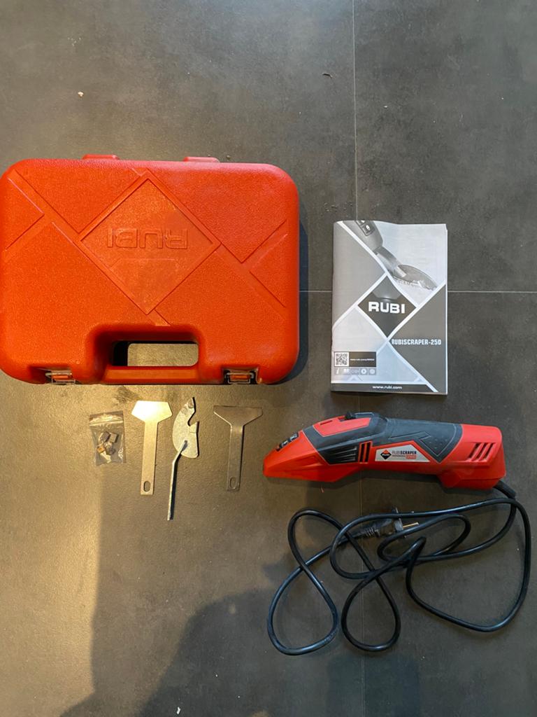 Rubi Scraper 250 Elektrische voegenkrabber / tegelsnijder, Ophalen of Verzenden, Zo goed als nieuw