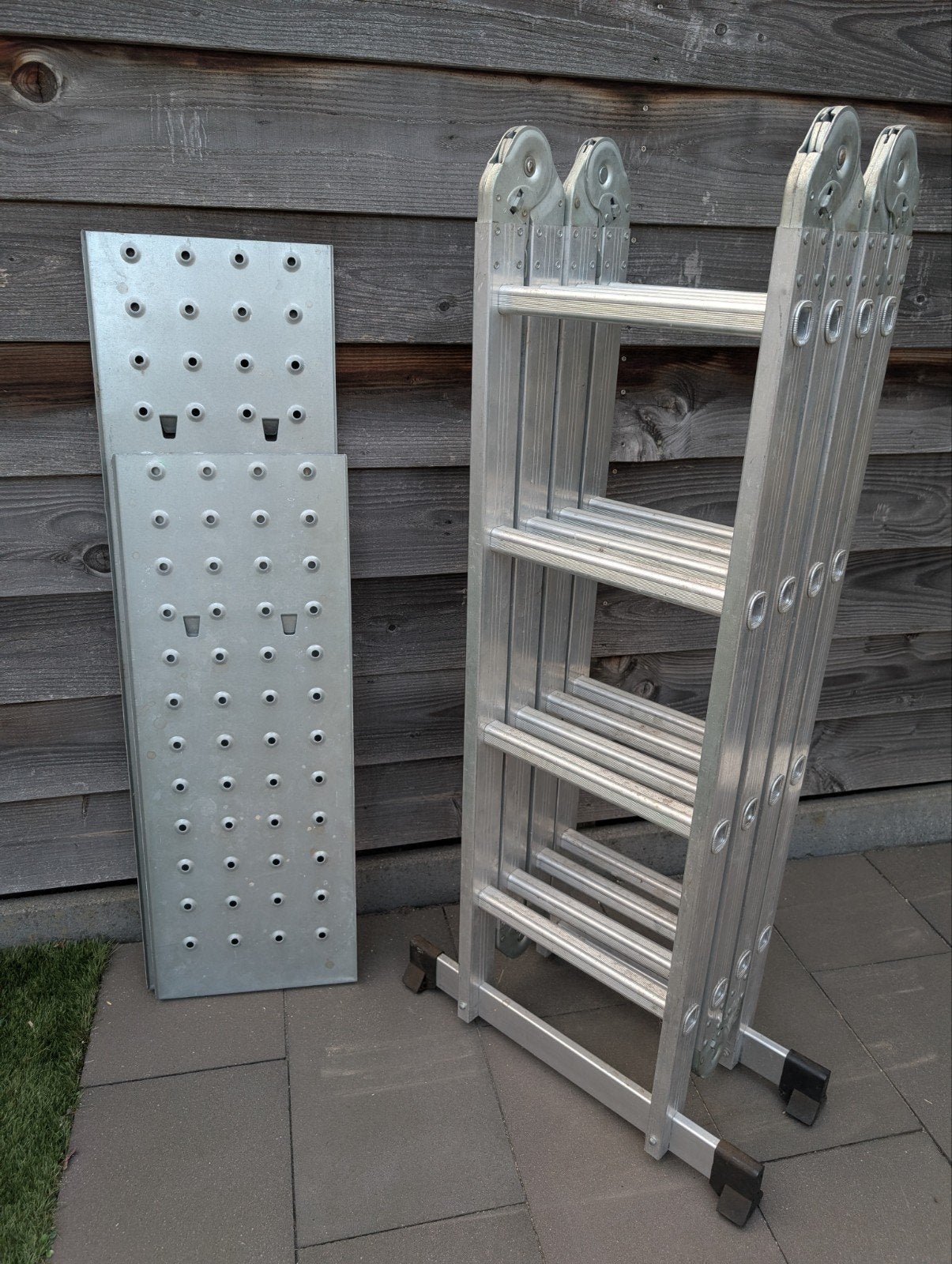Multifunctionele vouwladder met platform, Gebruikt, Ophalen of Verzenden, Ladder, Opvouwbaar of Inschuifbaar