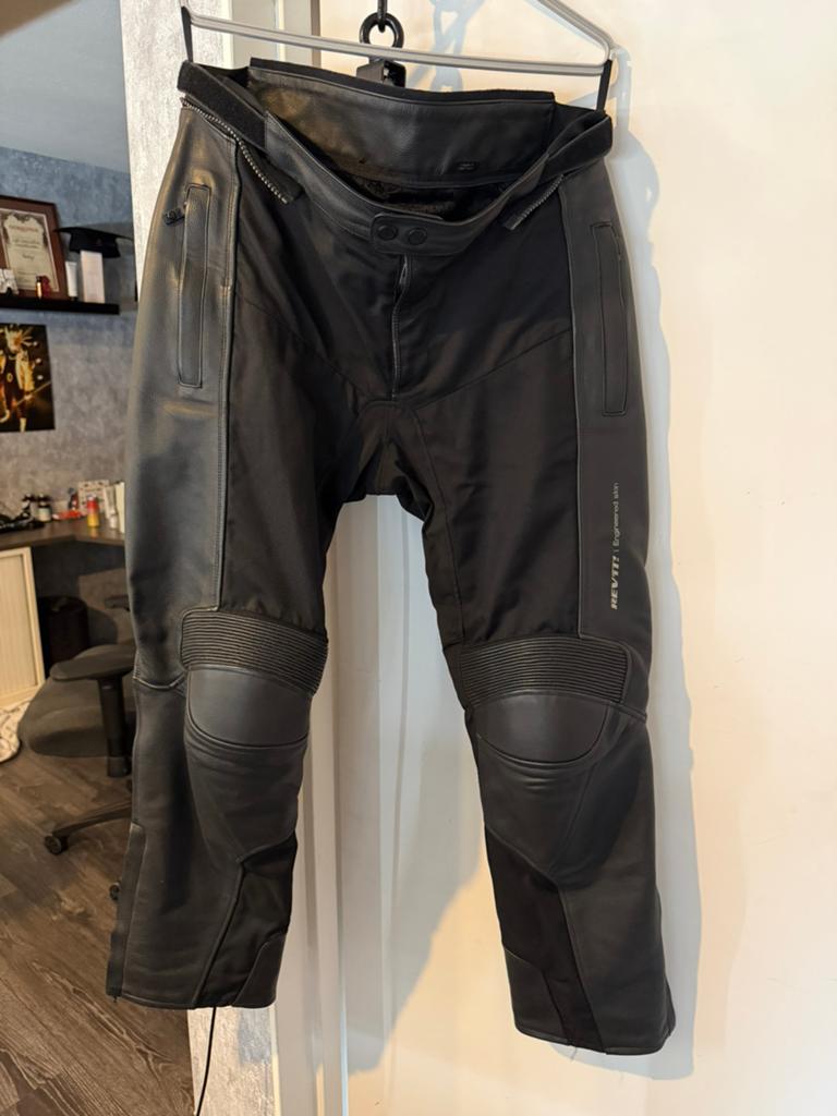 Revit leren motorbroek izgs maat 54, Motoren, Ophalen, Tweedehands, Dames, Broek | leer