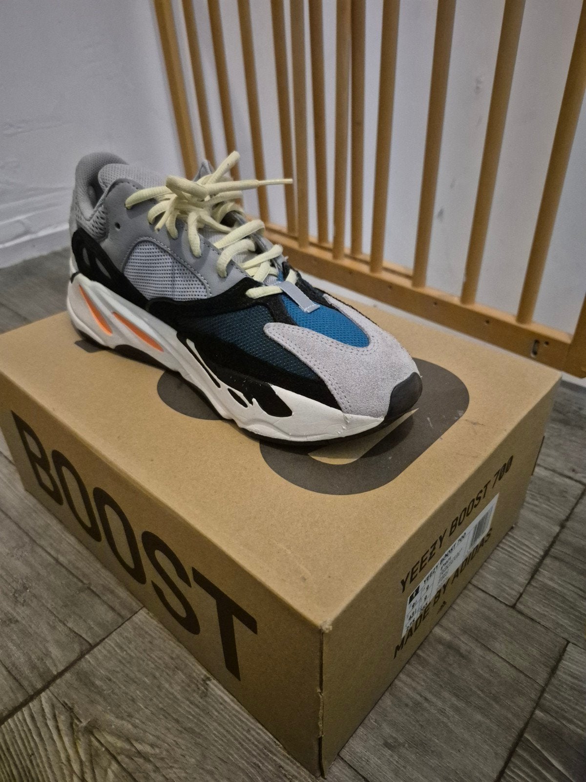 Adidas Yeezy Boost 700 Wave Runner, Overige kleuren, Ophalen of Verzenden, Adidas Yeezy, Sneakers of Gympen