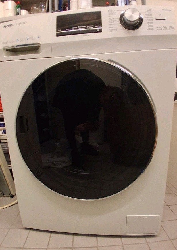 Haier Hatrium wasmachine, 8 tot 10 kg, Ophalen, Zo goed als nieuw, 85 tot 90 cm