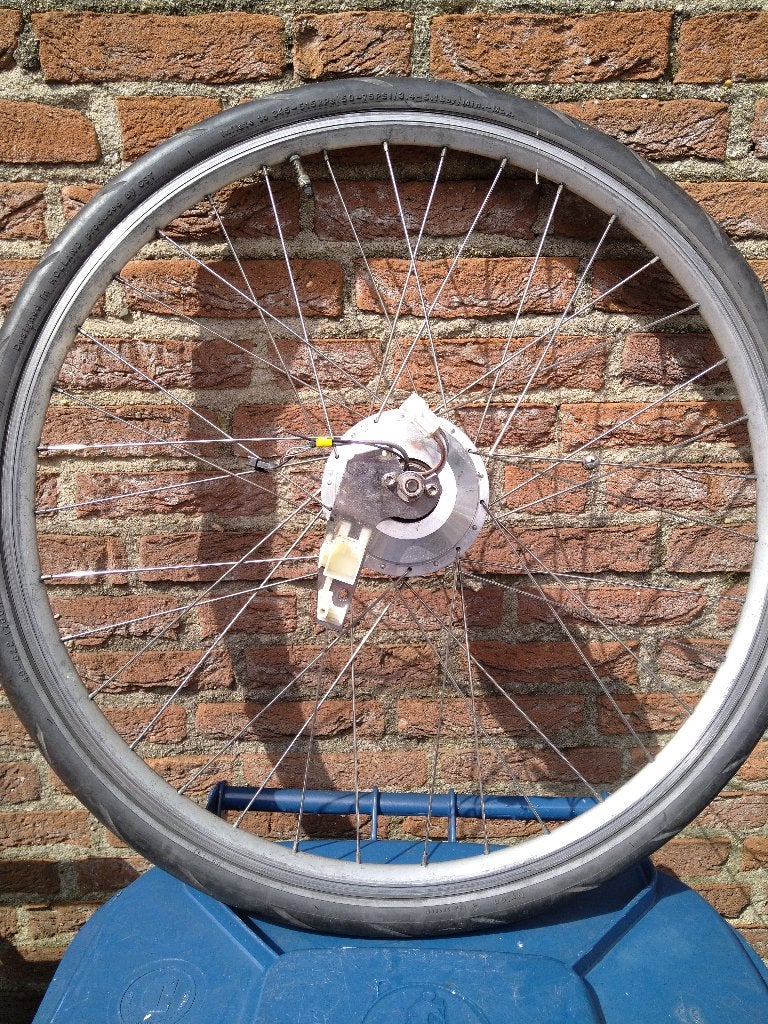 Giant Twist voorwiel 26v perfecte motor €61,-, Fietsen en Brommers, Elektrische fiets, Gebruikt, Giant, Motor