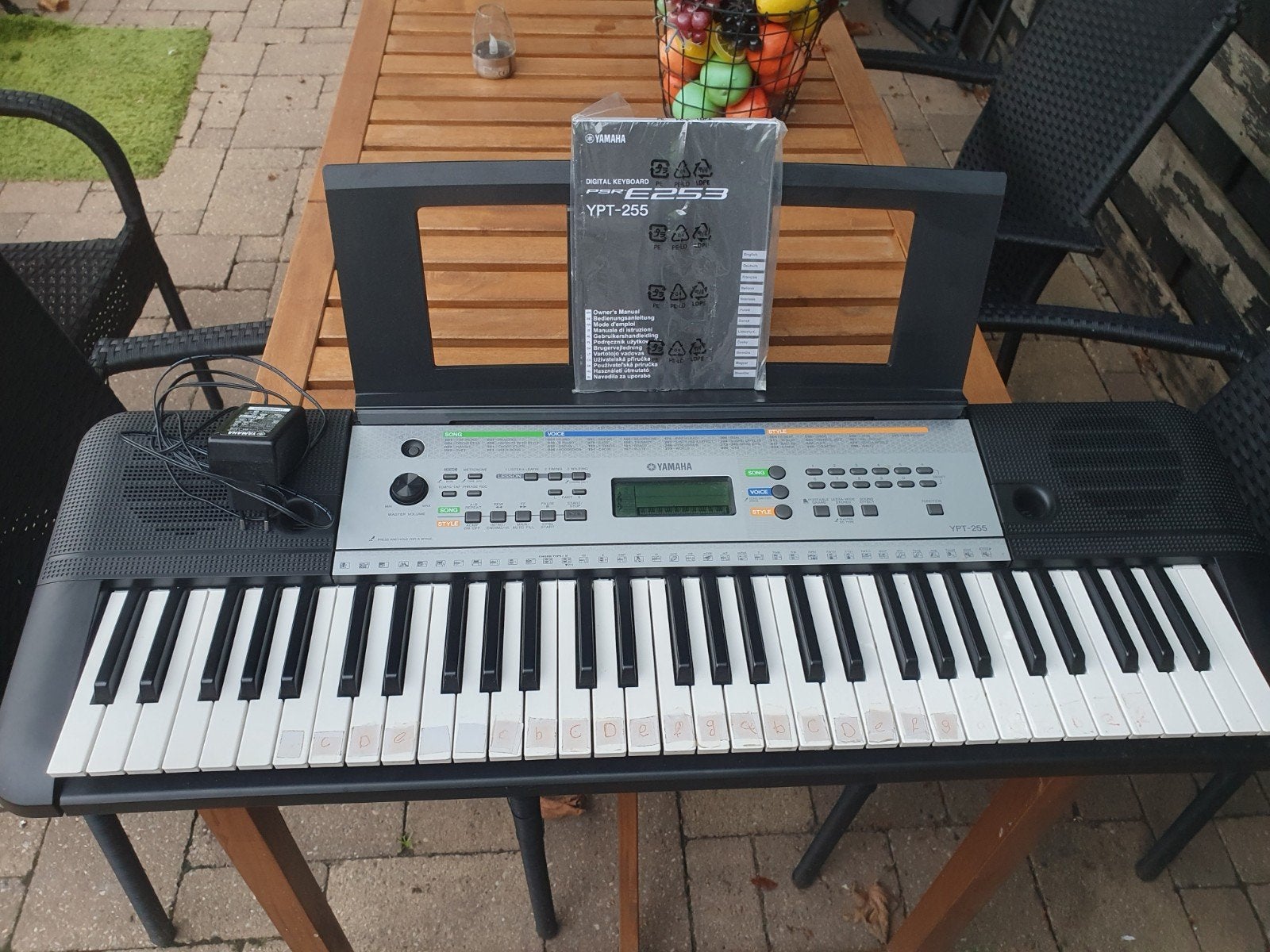 Keyboard Yamaha ypt-255 izgst, Ophalen, Zo goed als nieuw, 61 toetsen, Yamaha