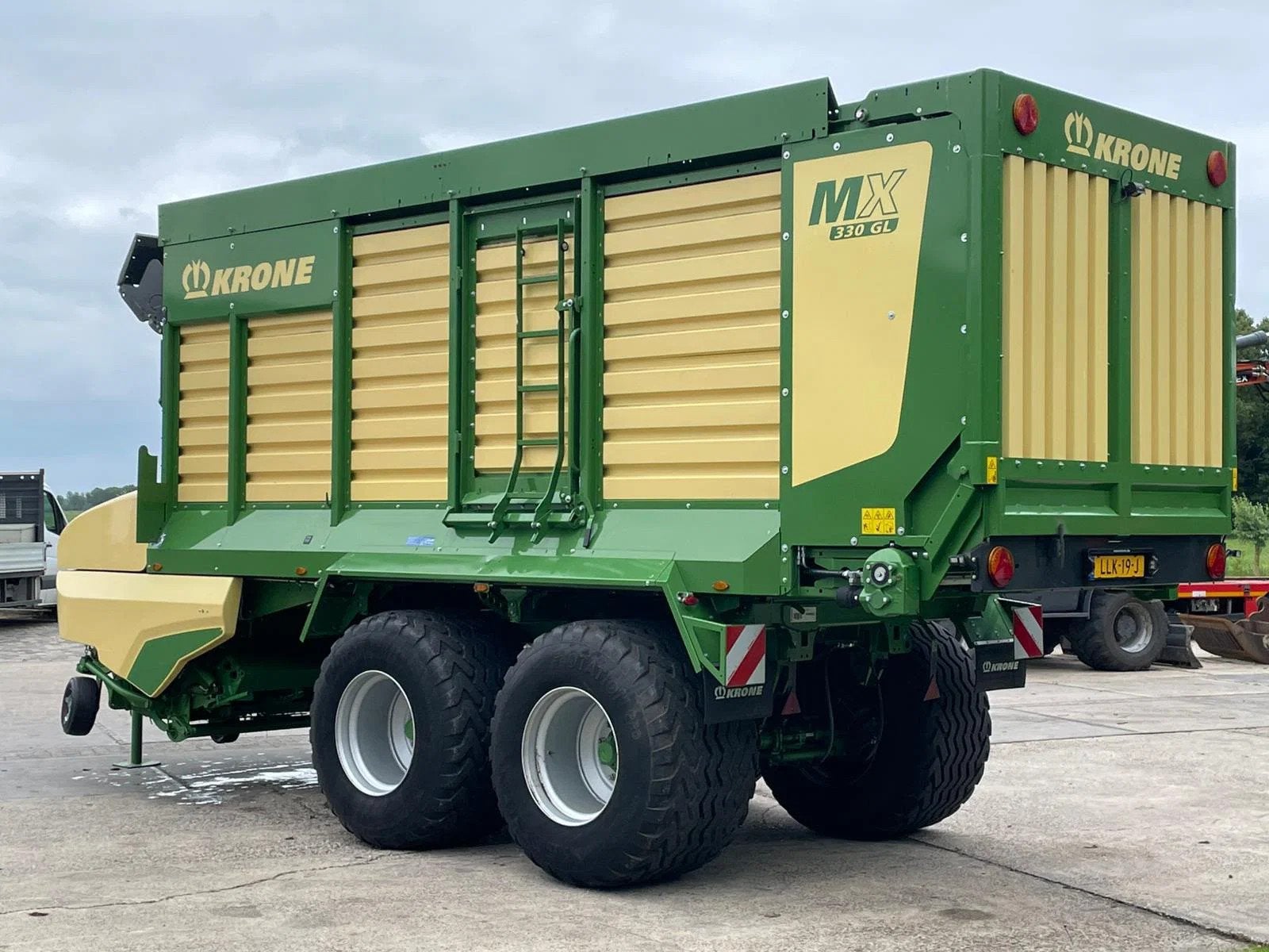 Krone MX 330 GL Ladewagen 129 uur! Opraapwagen NIEUW STAAT S, Overige, Oogstmachine
