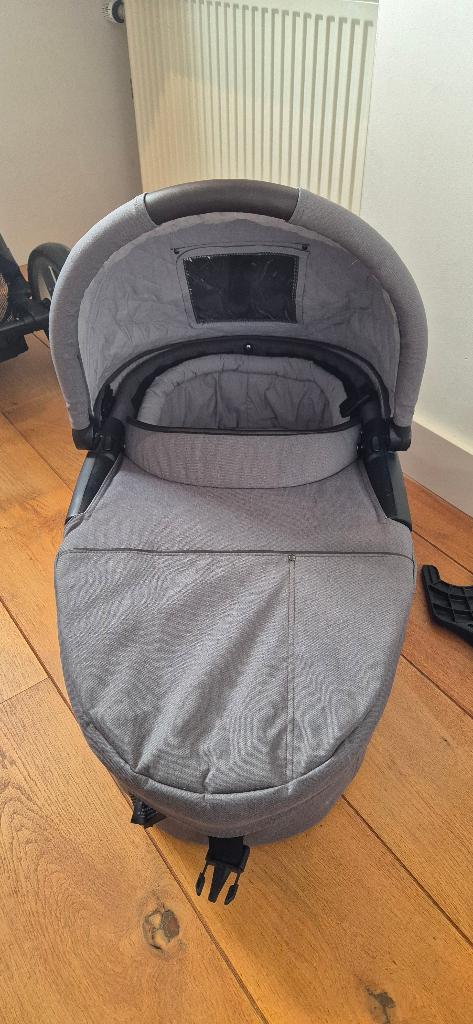 Mooie Mutsy Evo, inclusief veel accessoires, Ophalen, Combiwagen, Mutsy, Verstelbare duwstang