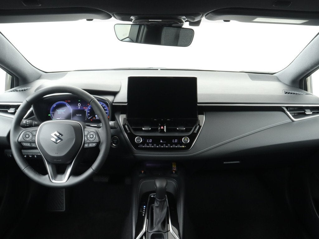 Suzuki Swace 1.8 Hybrid Style *DEMO* (bj 2025, automaat), Auto's, 12 maanden, 4 cilinders, 122 pk, Origineel Nederlands