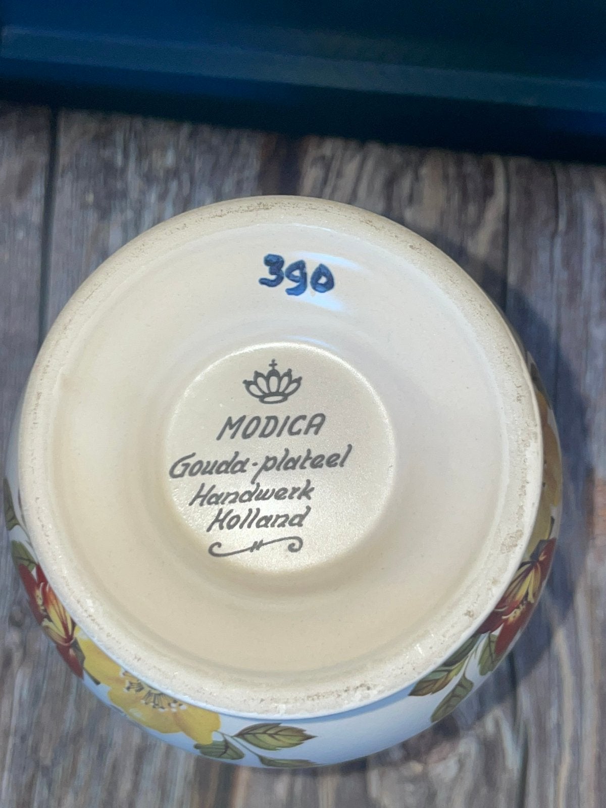 Mooie MODICA Gouda plateel handwerk vaas, Ophalen of Verzenden