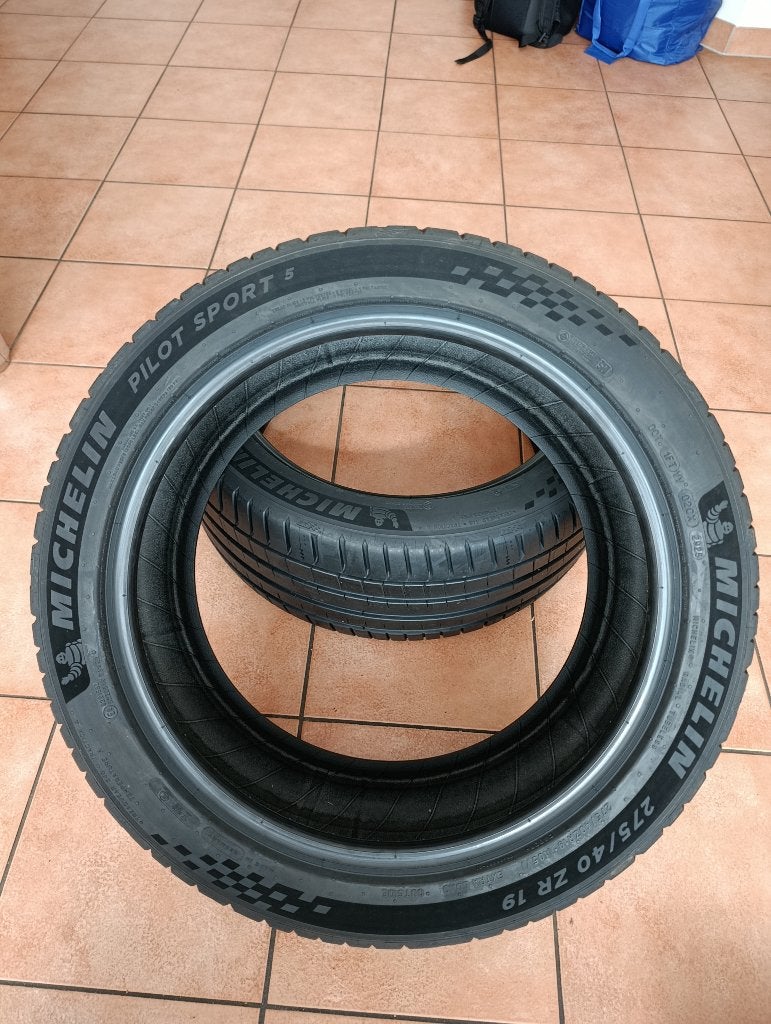 Michelin Pilot Sport 5 275/40 R19, 275 mm, Nieuw, Band(en), Zomerbanden