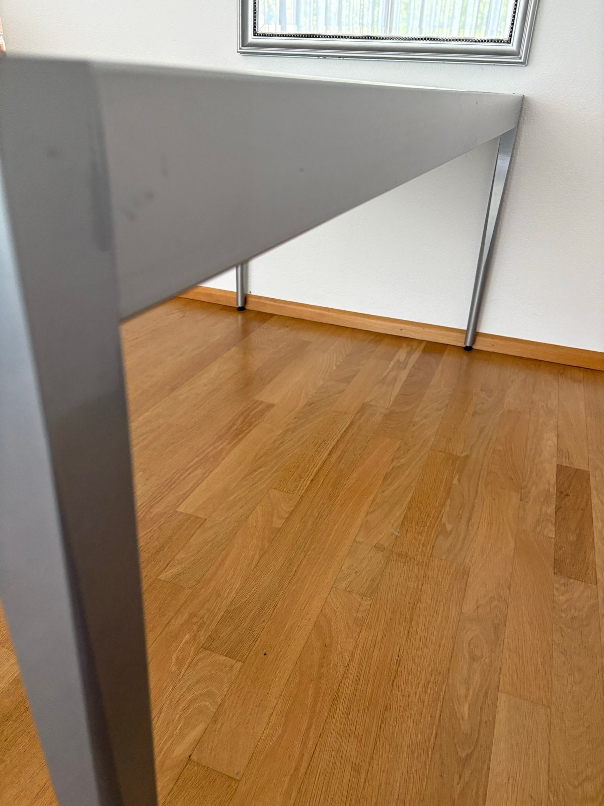 Moderne glazen eettafel met metalen onderstel, Ophalen, Gebruikt, 50 tot 100 cm, Glas