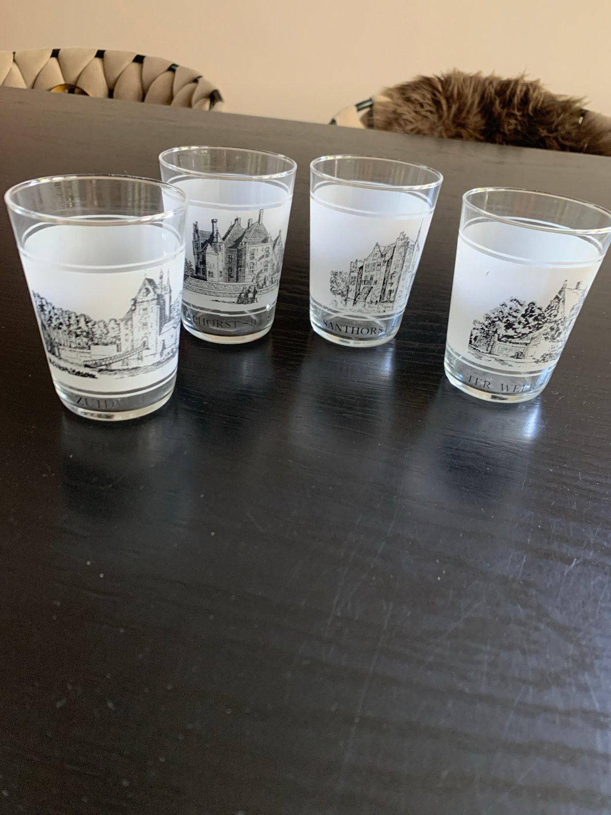 4 glazen met afbeeldingen van buitenplaatsen Wassenaar, Antiek en Kunst, Ophalen of Verzenden