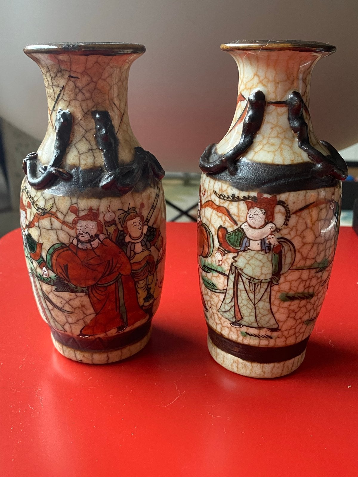 Set van 2 antieke Chinese vazen met figuren, Ophalen of Verzenden