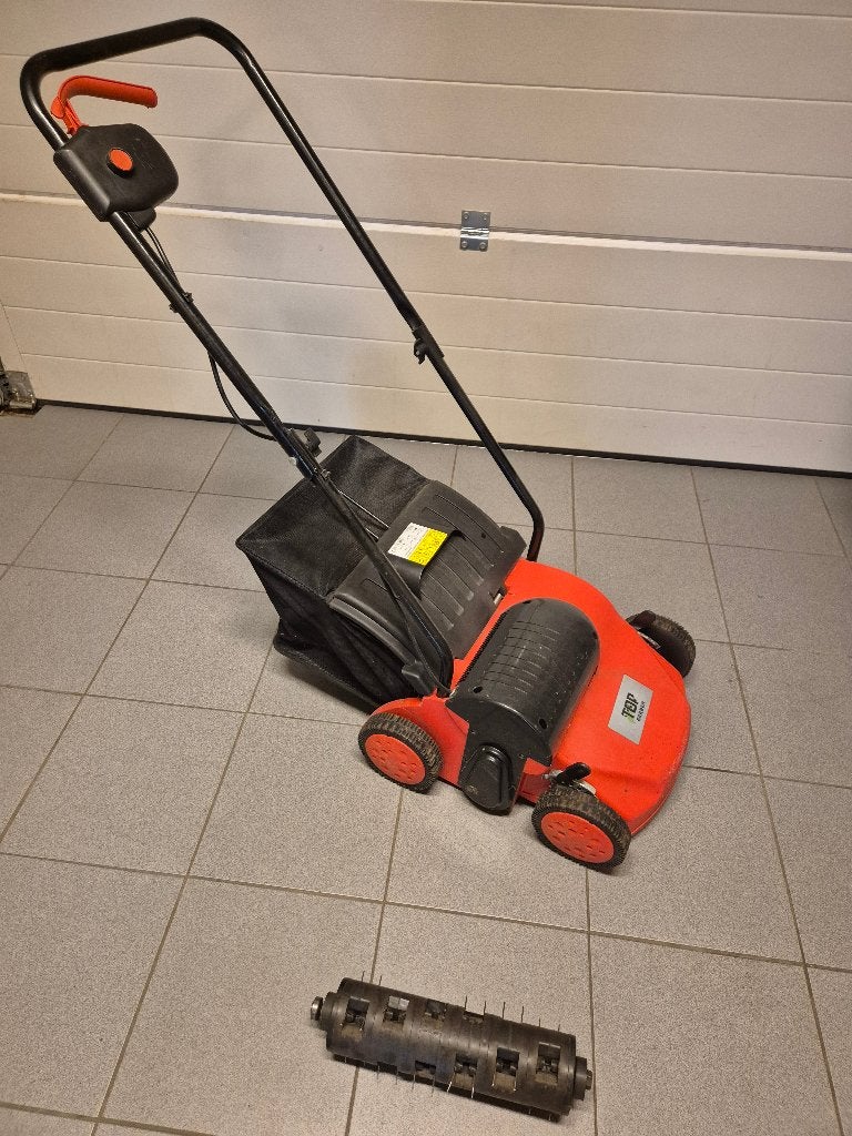 Verticuteermachine, Tuin en Terras, Ophalen, Gebruikt, Elektrisch, Onbekend