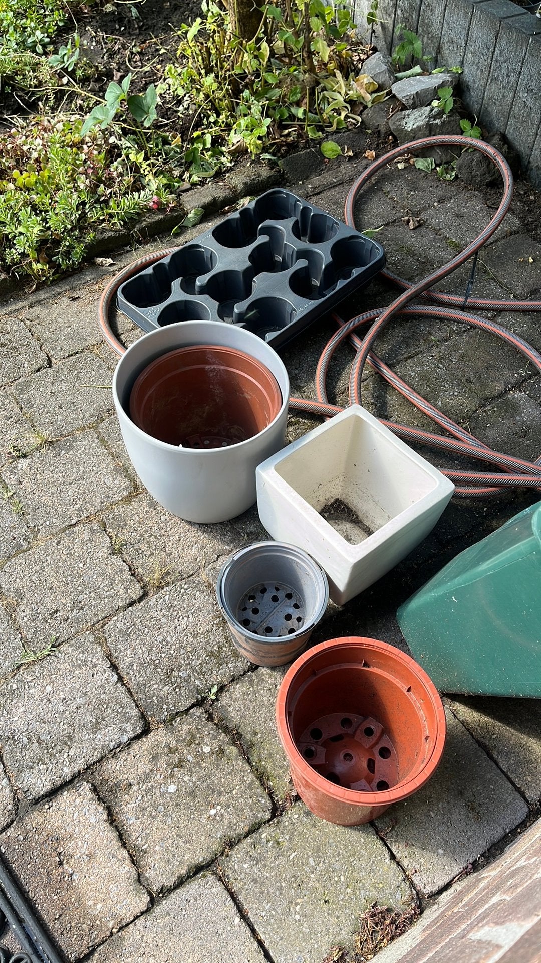 Bloempotten gratis af te halen, Tuin en Terras, Ophalen, Steen, Gebruikt, Minder dan 30 cm