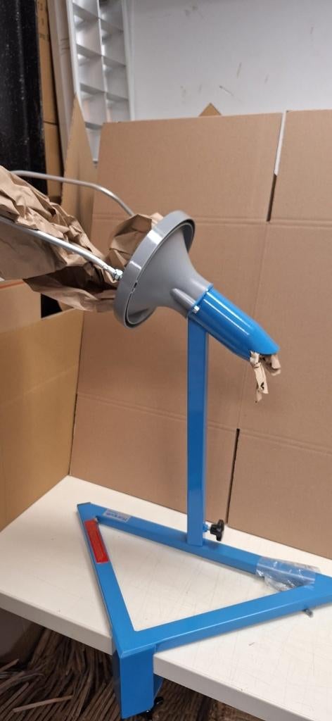 FillPak papier dispenser M metaal-tafelmodel, Ophalen of Verzenden, Zo goed als nieuw