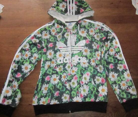 Adidas vest L bloemen als nieuw, Ophalen of Verzenden, Zo goed als nieuw, Maat 42/44 (L), Groen