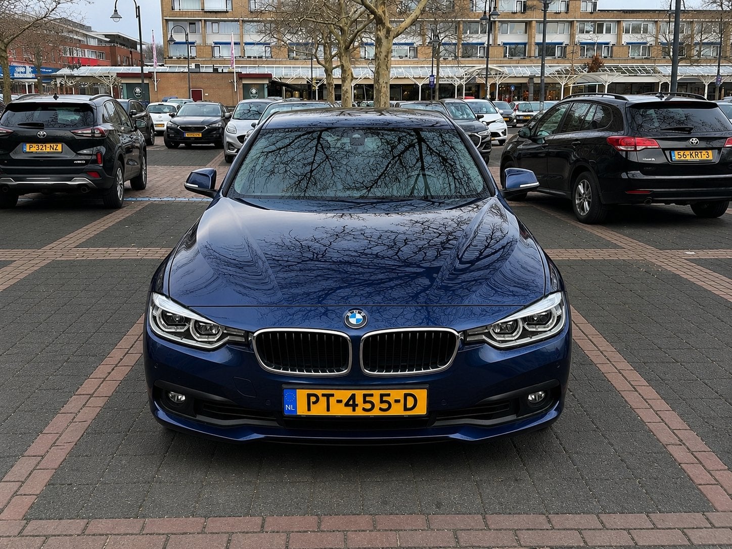 BMW 3-Serie 318i 136pk Aut 2017 Blauw (ZZP Optie Mogelijk), Automaat, Blauw, Particulier, Sedan