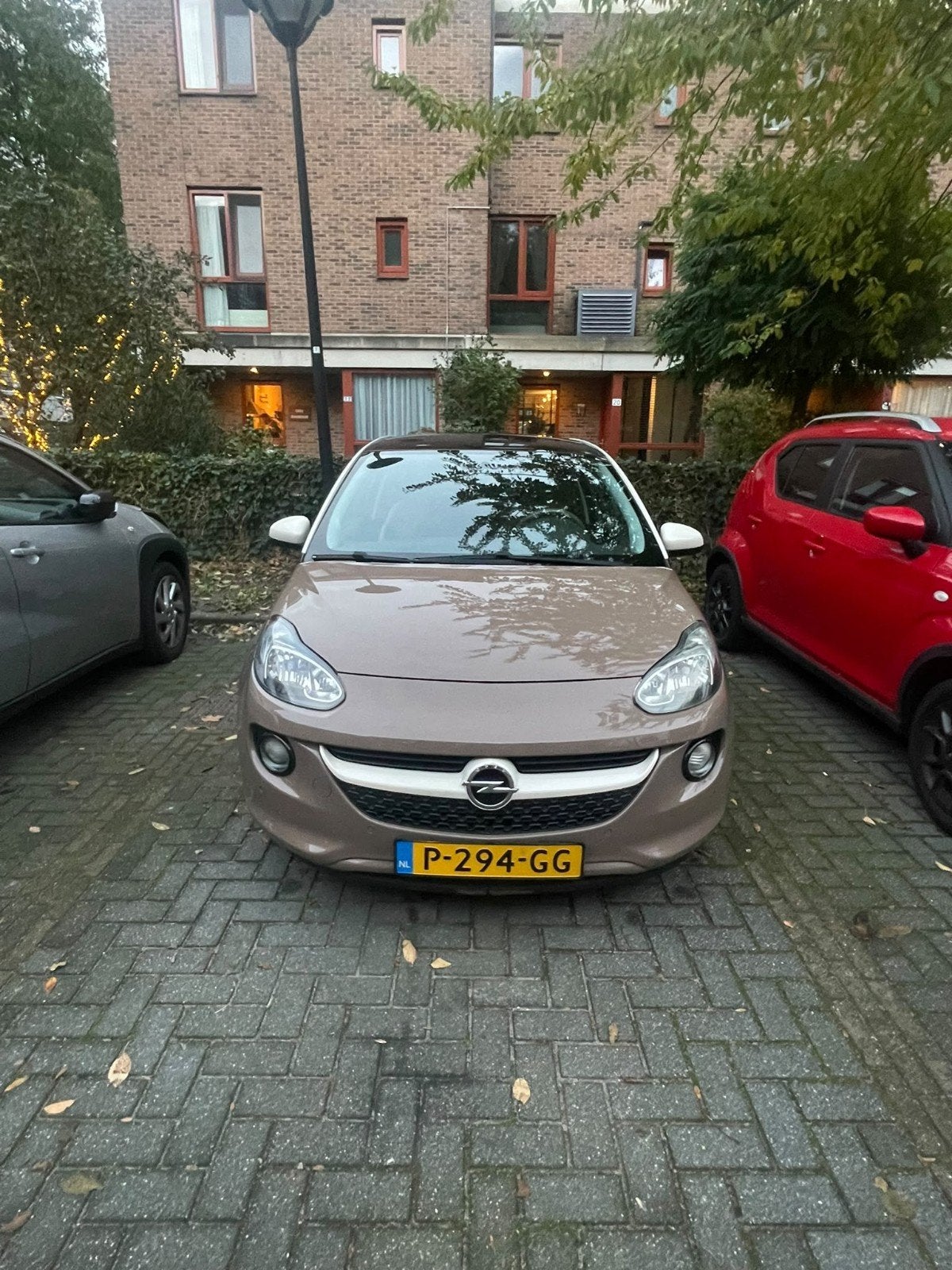 Opel ADAM 1.2 Ecoflex Start/stop 70PK 2015 Bruin, Voorwielaandrijving, Dealer onderhouden, ADAM, 40 €/maand