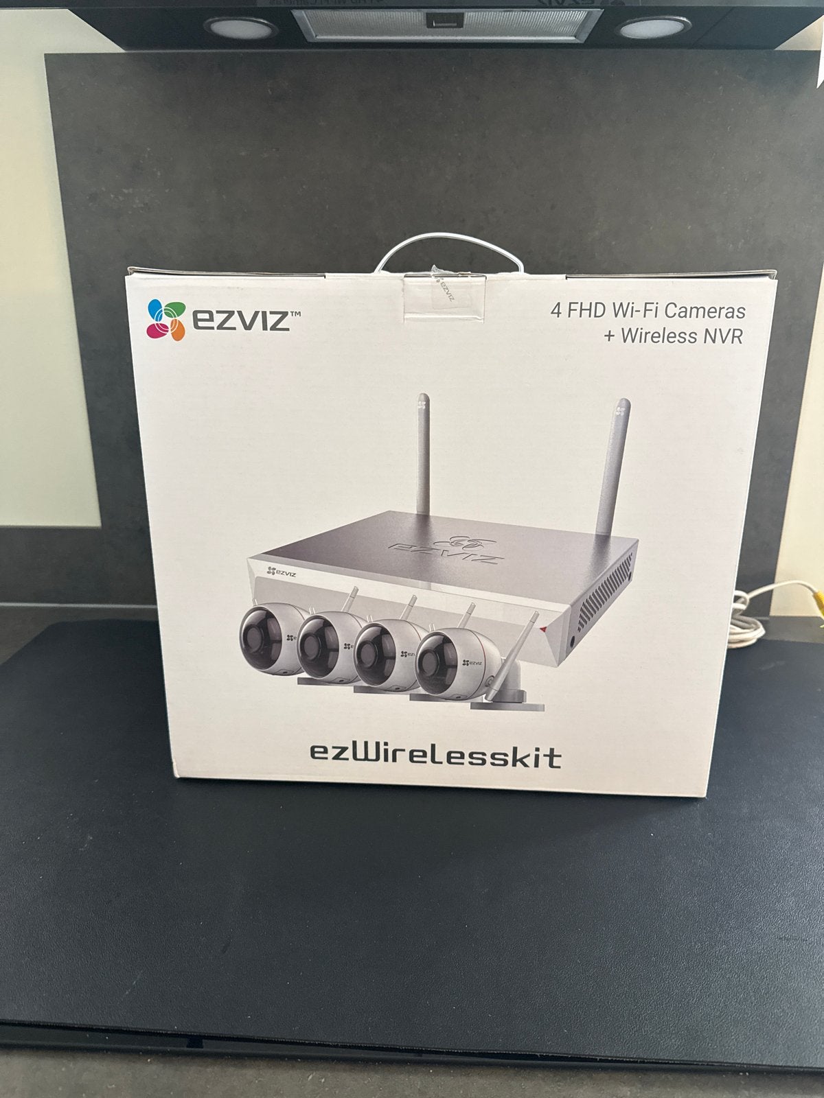 EZVIZ ezWirelesskit 4 FHD Wi-Fi Camera's + Wireless NVR, Ophalen of Verzenden, Gebruikt