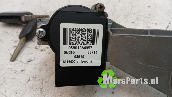 Kontaktslot + Sleutel van een Iveco New Daily, Gebruikt, -, Overige automerken, -