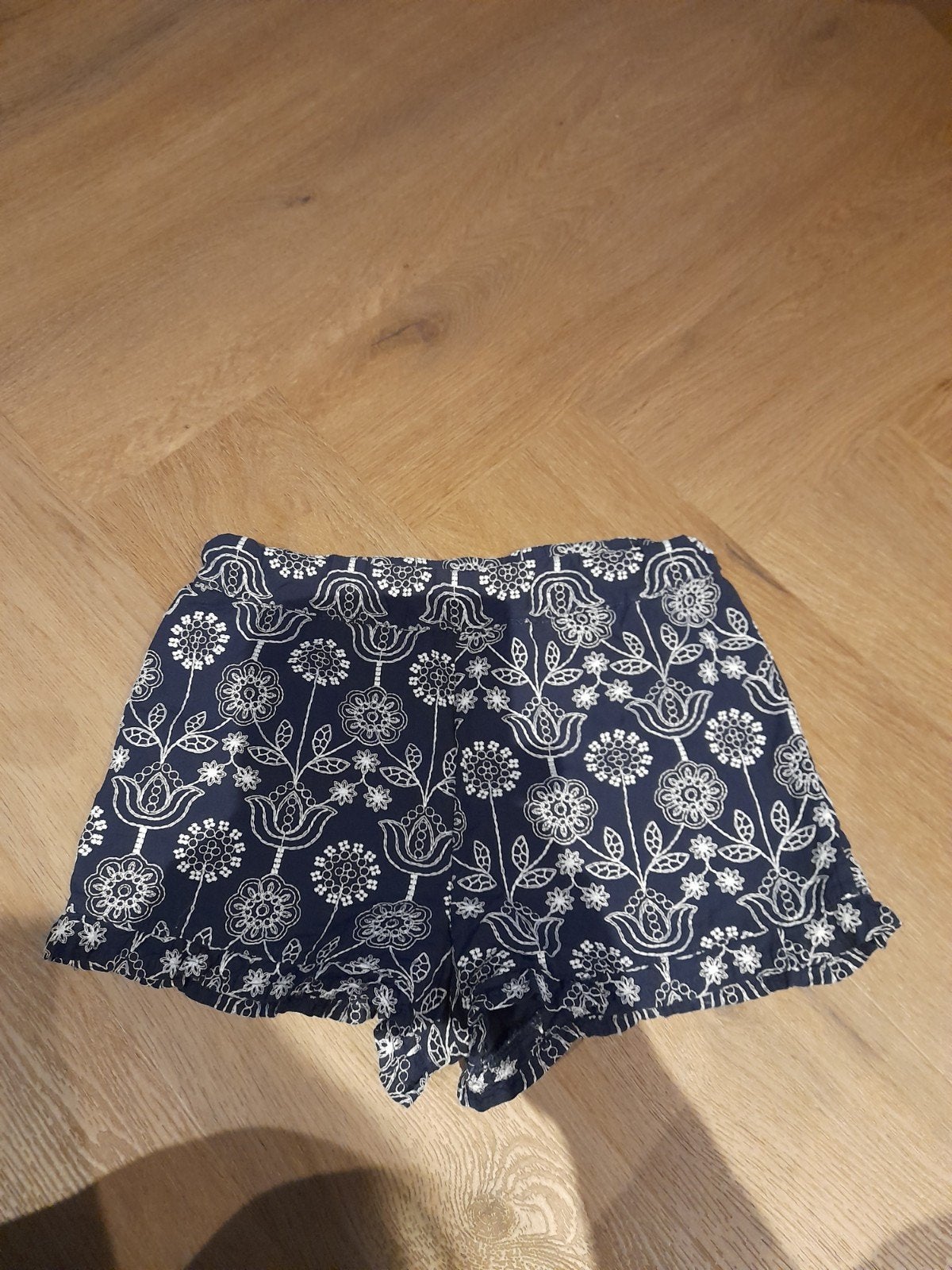 bijna gratis zgan Meisjes korte broek blauw wit  158, Ophalen of Verzenden, Zo goed als nieuw, Meisje, Broek