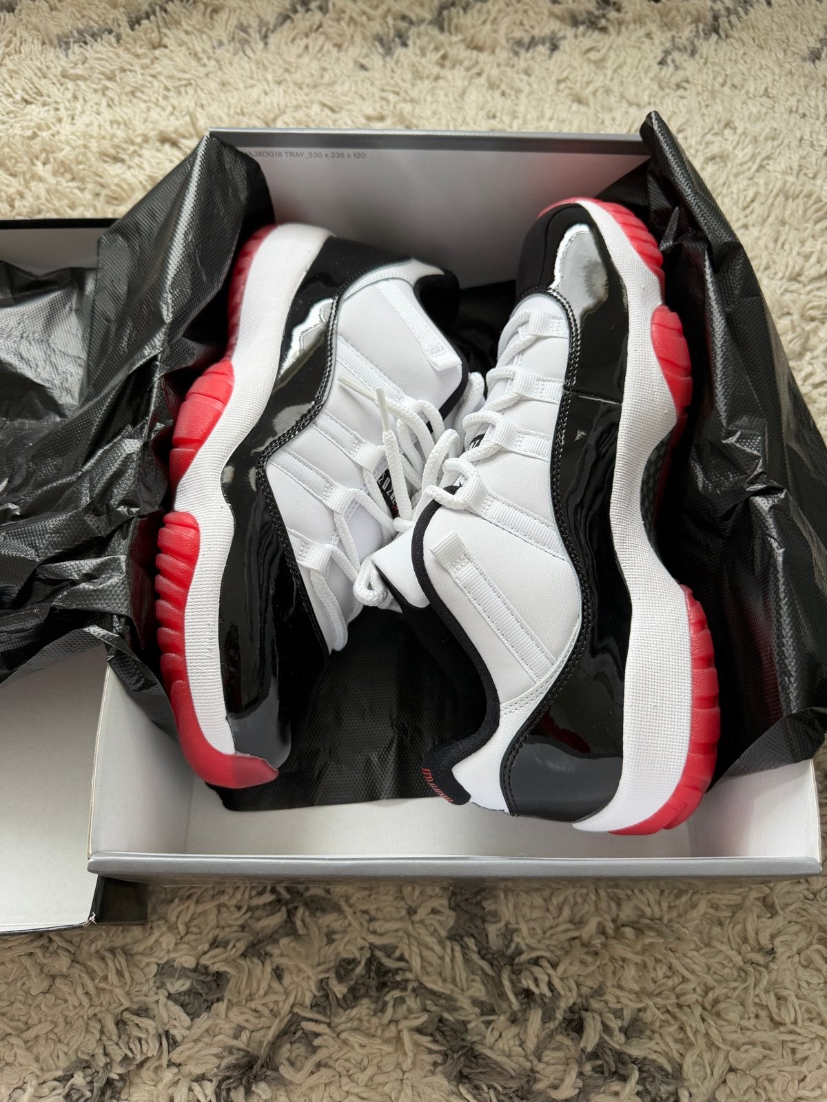Jordan 11 Low Concord Bred - Maat 44 - Ongedragen, Ophalen of Verzenden, Nieuw, Overige kleuren, Sneakers of Gympen