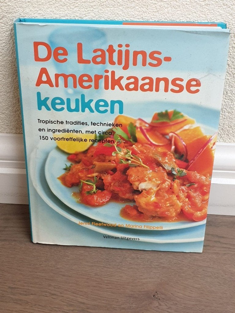 Kookboek 'De Latijns-Amerikaanse keuken', Ophalen of Verzenden, Zo goed als nieuw, Azië en Oosters