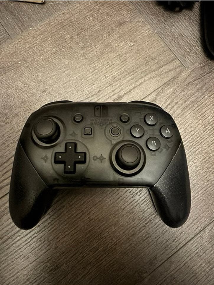 Nintendo Switch Pro Controller, Ophalen of Verzenden, Zo goed als nieuw, Switch, Overige controllers