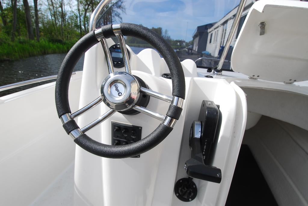 Foto 8 van Prins 480 console boot
