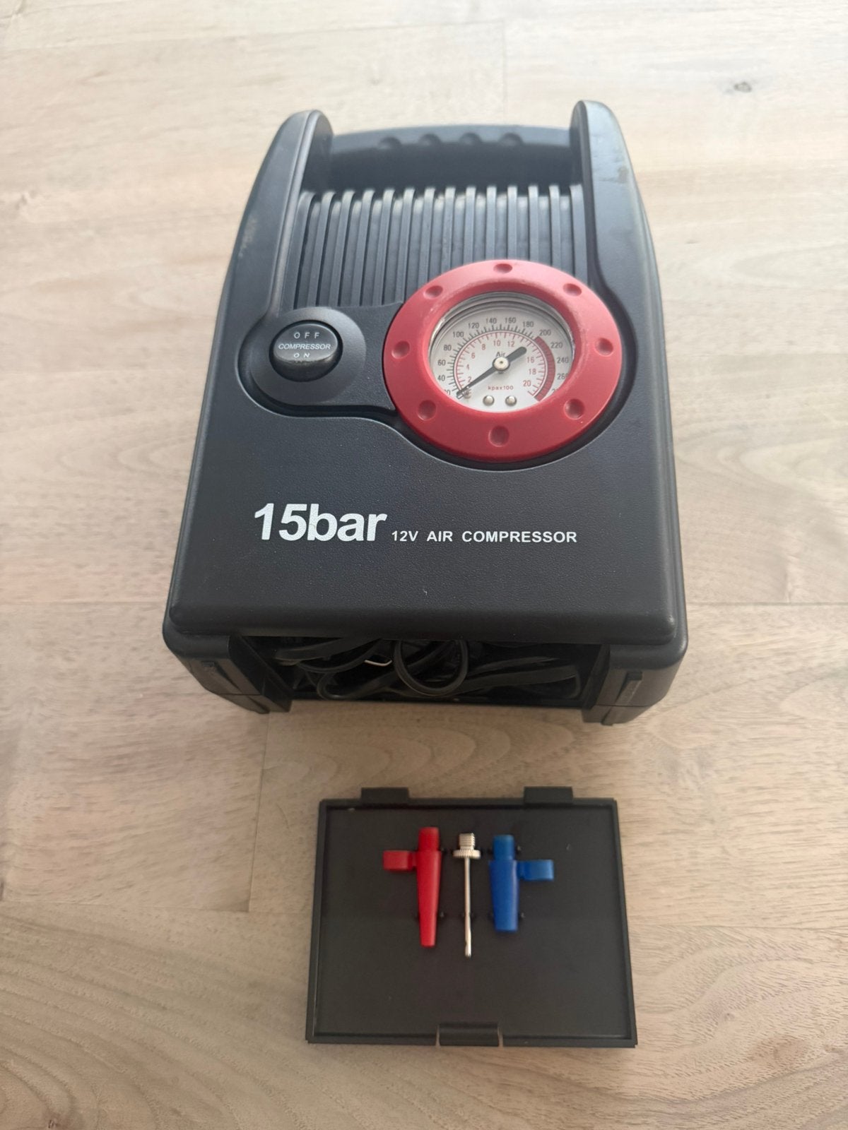 Mobiele compressor, Doe-het-zelf en Verbouw, Gebruikt, 10 bar of meer, Ophalen of Verzenden, Minder dan 200 liter/min