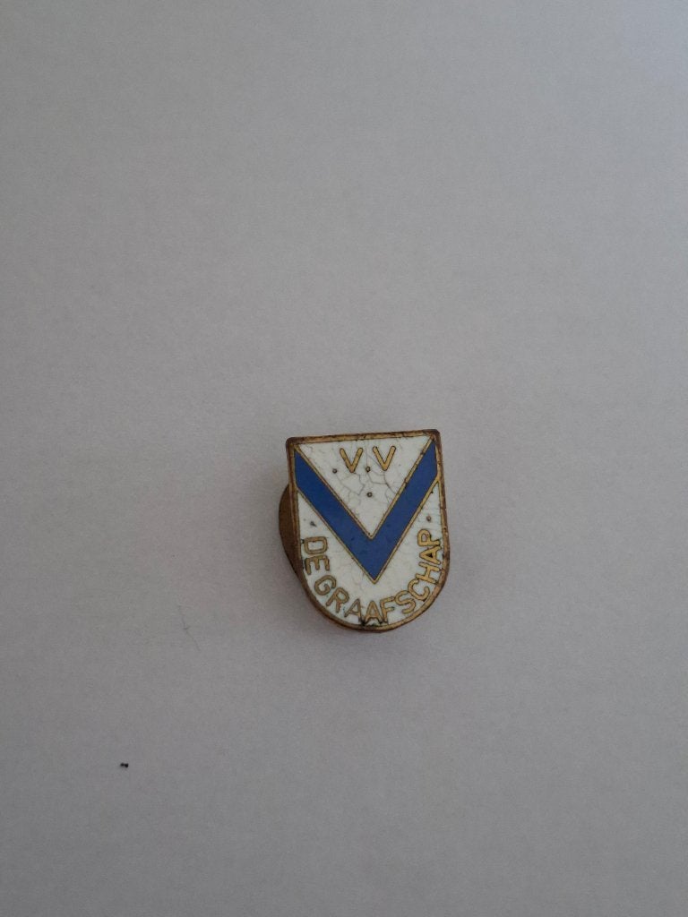Knoopsgat speld V.v. de graafschap, Verzamelen, Speldjes, Pins en Buttons, Ophalen of Verzenden, Gebruikt