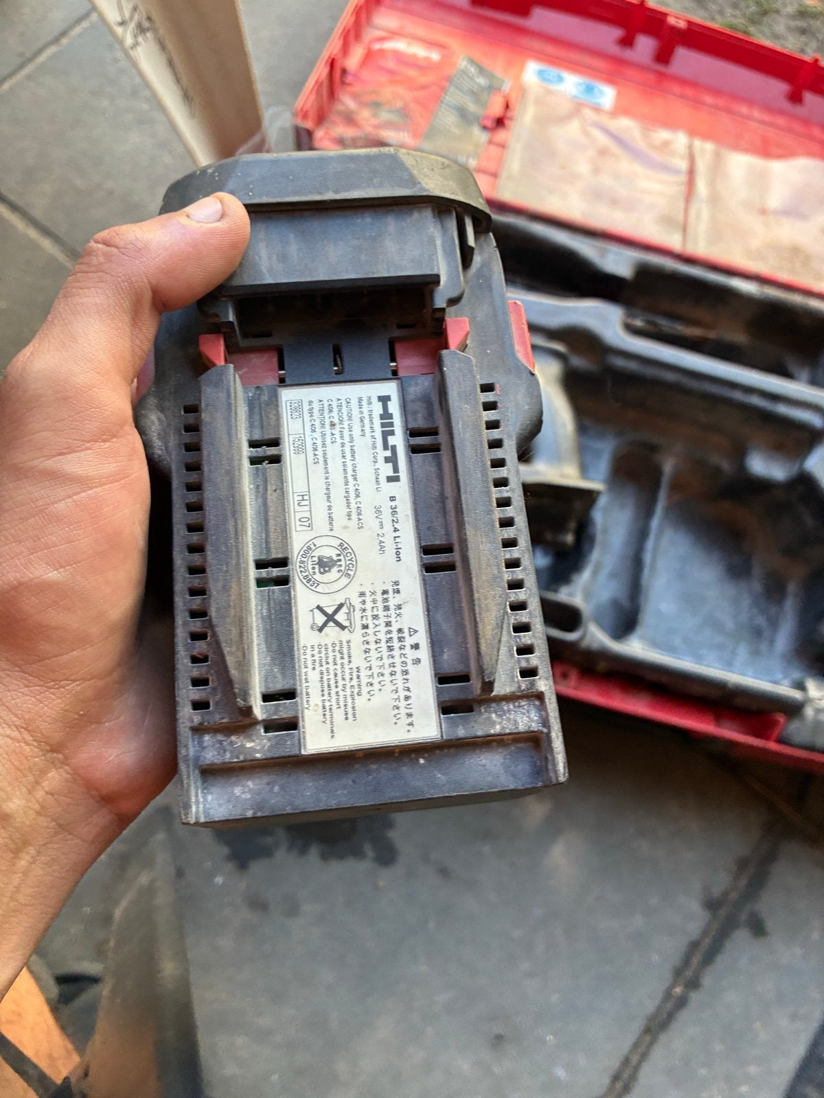 Hilti TE 6-A Boorhamer - Defecte accu/lader, Ophalen of Verzenden, Gebruikt, Boor- en/of Breekhamer, Klopboormechanisme