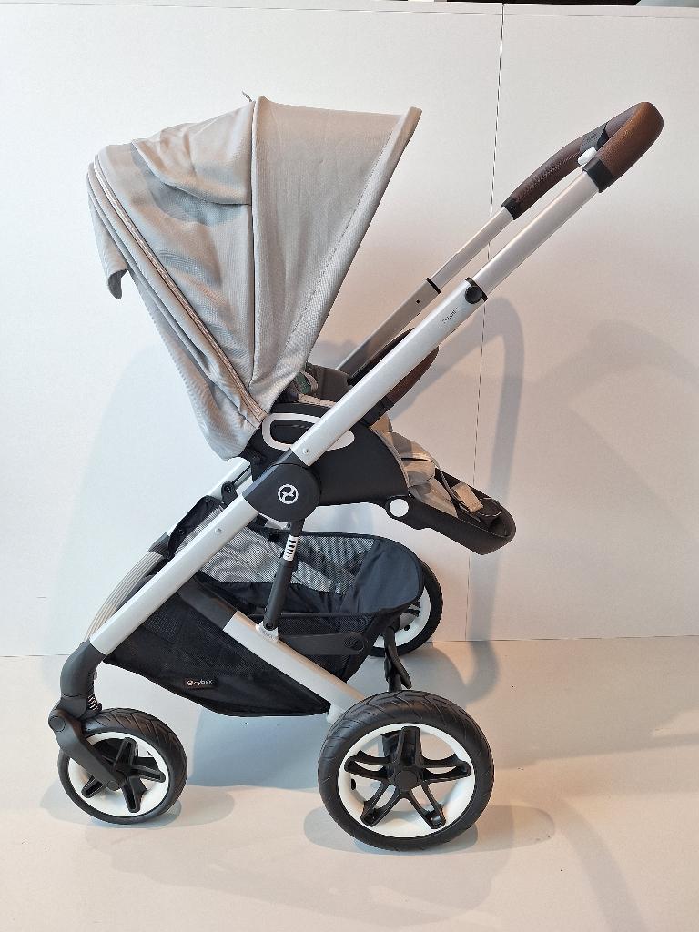 Cybex Talos S Lux kinderwagen(Exclusief reiswieg), Kinderen en Baby's, Buggy's, Ophalen, Zo goed als nieuw, Overige merken, Verstelbare rugleuning