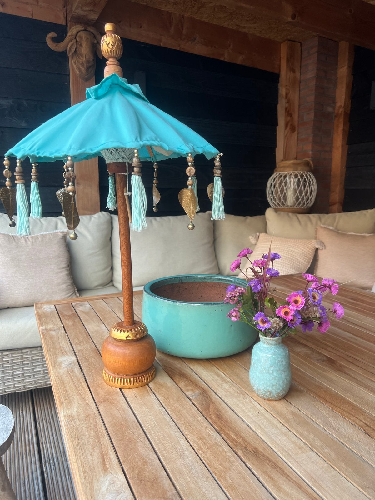 Geglazuurde bloempot   , parasol en vaasje, Ophalen of Verzenden, Zo goed als nieuw, Minder dan 1 meter, Overige typen