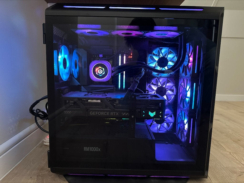 High‑end Gaming PC - RTX 5090 + Ryzen 9 9950X3D, Ophalen, Asus, 32 GB, Met monitor