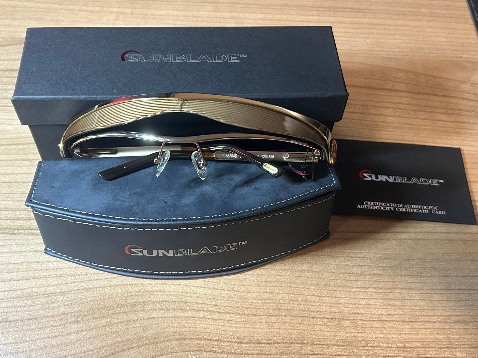 Sunblade SB-304B zonnebril nieuw compleet met etui & doos, Overige merken, Zonnebril, Bruin, Nieuw