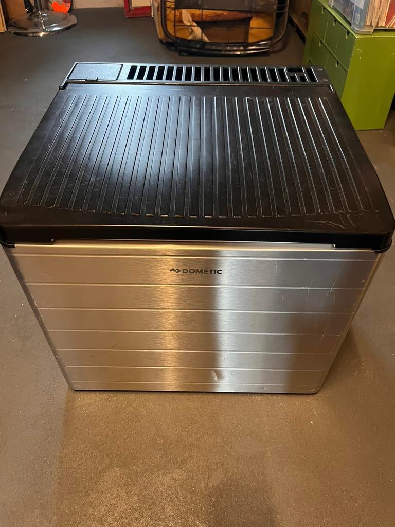 Dometic koelbox 40liter, Caravans en Kamperen, Koelboxen, Ophalen, Gebruikt, Koelbox