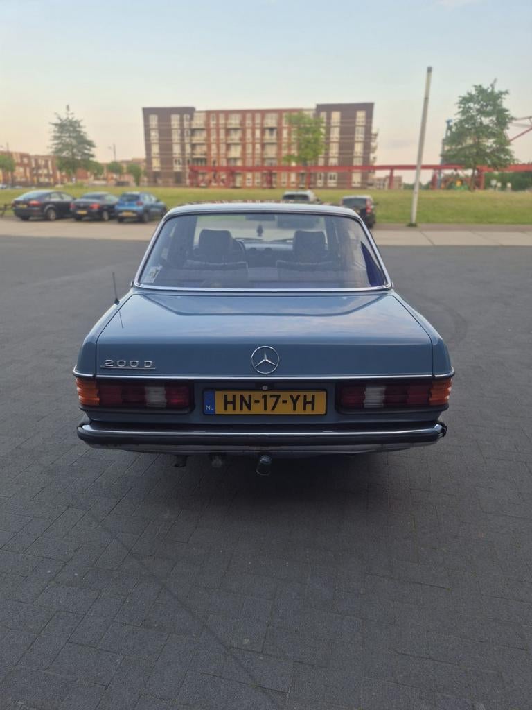 Mercedes-Benz 200-Serie 200d. blauw goede staat!, foto 11